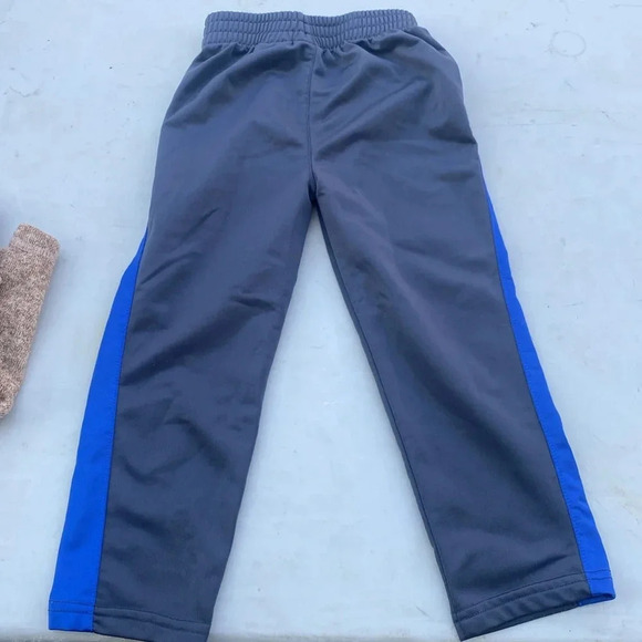 Puma pants and Jumping Beans sweater size 4T - Picture 8 of 8